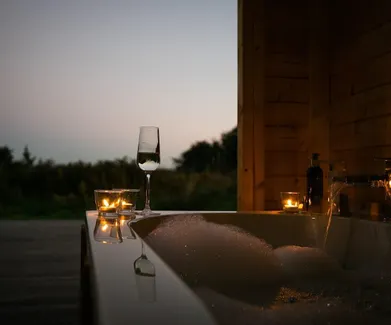 FDomes hot tub photo
