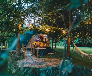 geodesic dome Belgium resort ardome bubble