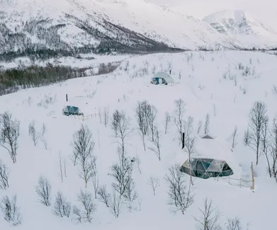 Isbreen The Glacier Jøkelfjord, Norway FDomes glamping
