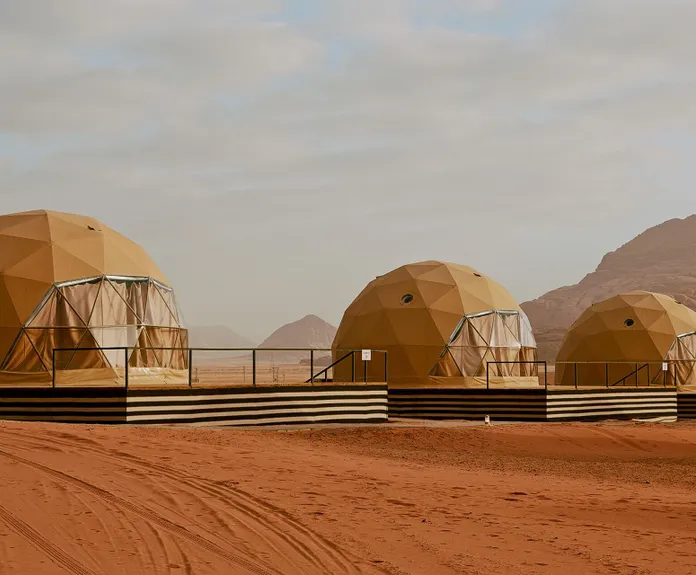 SunCity Camp Glamping Wadi Rum desert in Jordan powered by FDomes