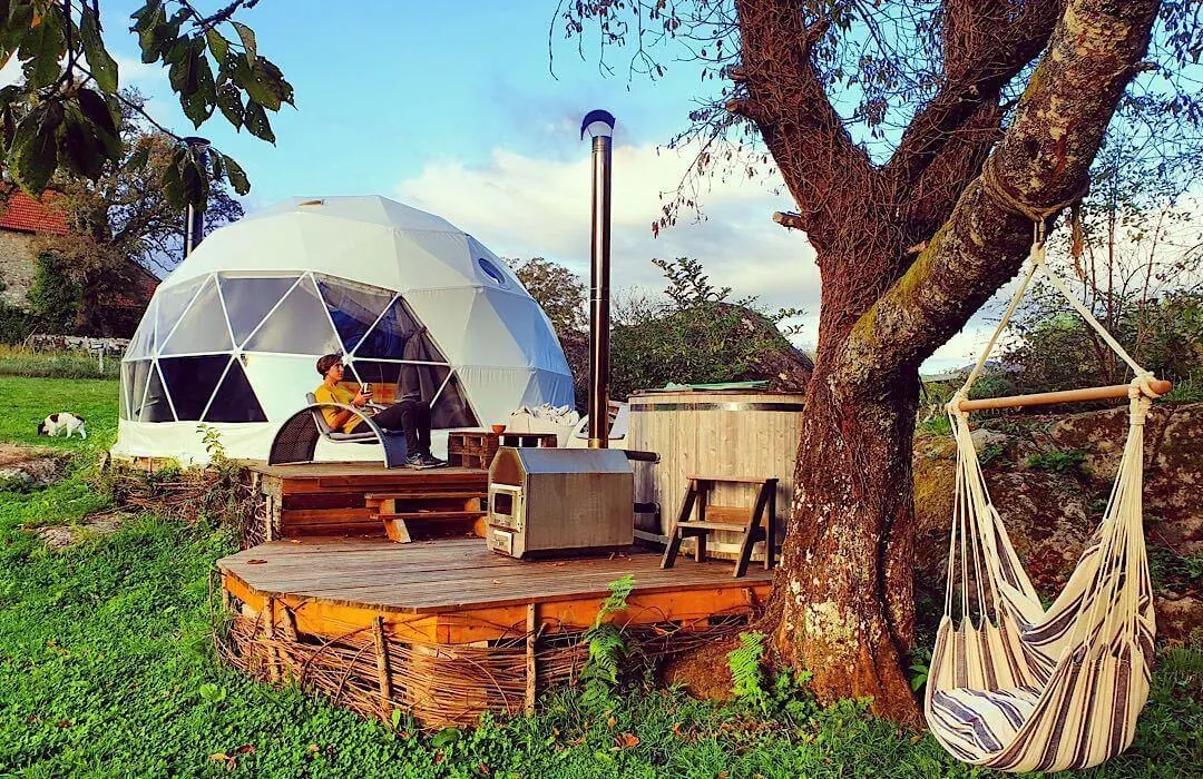 FDomes glamping 