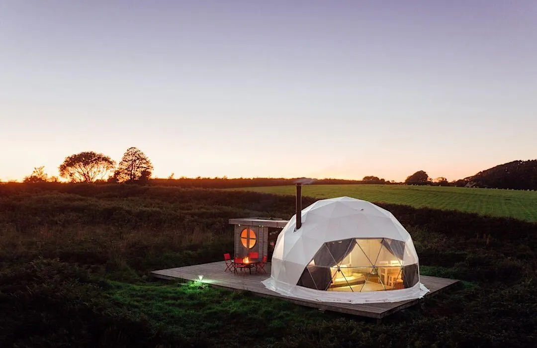 fdomes glamping resort Cornwall uk 