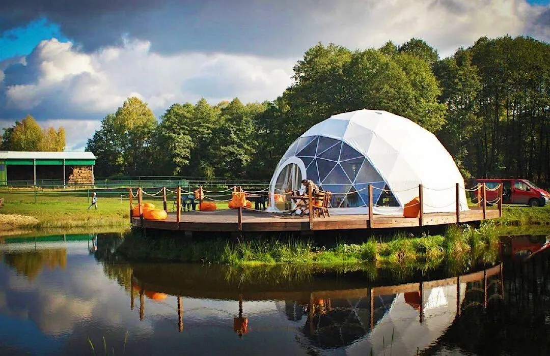 FDomes glamping dome