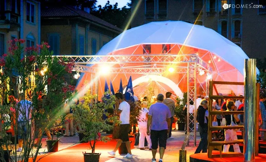 fdomes pop up shop