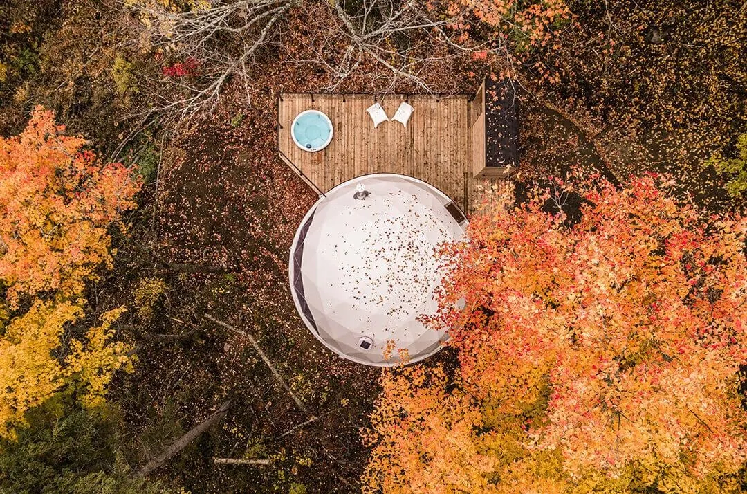 FDomes geodesic glamping dome in Charlevoix